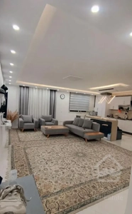 126 متری نوساز ، بر اصلی ، مرکز شهر