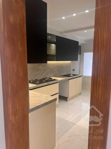 فروش 140متری اختیاریه