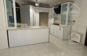 ۷۰متر ۲ خوابه لاله غربی ط اول