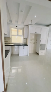 فروش واحد نور مستقیم تاپ لوکیشن  سالن پرده خور