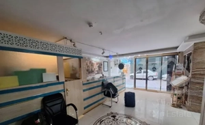 هتل 1 ستاره 22 واحدی /ملکی/چسبیده به حرم مطهر