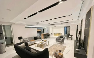 نیاوران ۲۷۵متر ، ۳طرف نور ، ۳پارکینگ