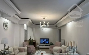 بالاتر از فاطمی ۸۵ متر دو خواب