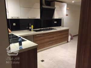 200 آپارتمان / دروس