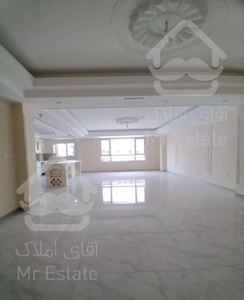 ۲۰۰متر/۳خوابه/عمارت رونیکا پالاس/