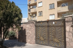 فروش آپارتمان ۱۰۷ متری ۲ خوابه طبقه ۲ در امامت