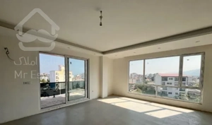 آپارتمان ۱۲۵متری/ غرق نور/ بالکن بزرگ، طالقانی