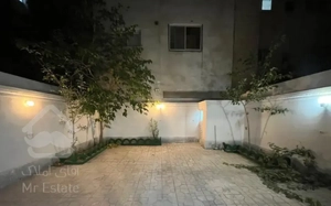 ویلایی ۲۵۰ متری جلال ال احمد مناسب ساخت/معاوضه