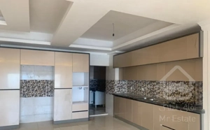 ۱۶۵متری نوساز/۳خوابه فروشی/میرزای شیرازی