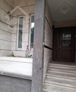 فروش آپارتمان ۱۶۵ متری ۳ خوابه در آزادشهر