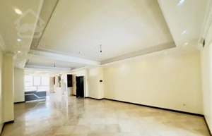 ۱۲۷ متر/کلید نخورده/تاپ لوکیشن/غرق نور/لابی