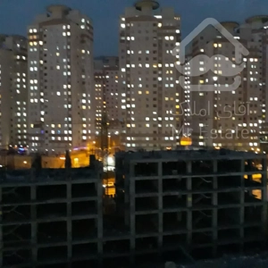 ۱۲۰ متری دریاچه