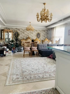 رهن و اجاره 120 متری  تک واحدی خوش نقشه