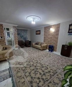 ۸۰م فول‌امکانات سالن‌پرده‌خور سه بر نورگیر قایمیه