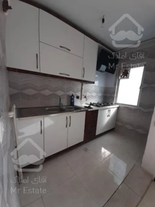 فروش آپارتمان ۸۲ متری ۲ خواب طبقه پنجم فول آپشن واقع در جیحون