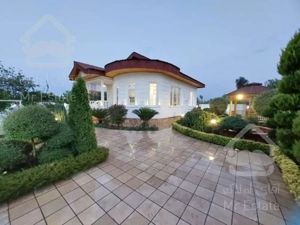 ویلا لاکچری خوش ساخت