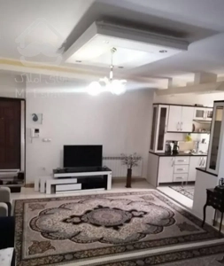 ۶۱متر / خوش نقشه/فول امکانات