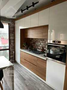 فروش واحد۱۰۶ متری فول دیزایتثن ۵ ساله شهرک‌چشمه دهکده المپیک