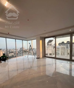 الهیه ۲۳۰ متر آپارتمان در برج باغ مدرن