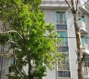 ۸۹ متر دو خواب ، بلوار فردوس ، فرعی و دنج