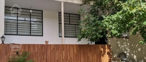 200 متر خانه ویلایی ( میدان مادر، ارس )