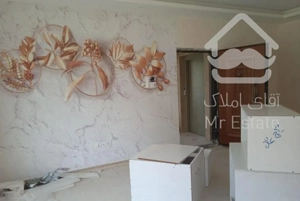 آپارتمان ۱۰۰ متر نوساز        داخل شهرک نمک آبرود