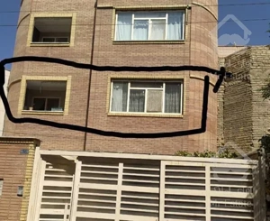 اپارتمان سه خوابه شیک