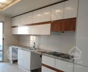 130 متر سه خواب تمیز در کوهک