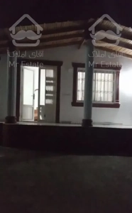 دو خواب حیاط دار نوساز تمیز