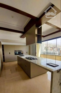 واحدی با سالن دلنشین و نورگیری بی مثال