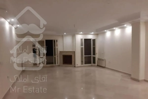 نیاوران یاسر ۲۰۰متر ۳خواب ۱مستر