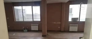 ۱۲۰متر اپارتمان‌ موقعیت اداری بر خ ولیعصر