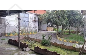 ۴۰۰ متر ویلا باغ شیک استخوان دار با سند تک برگ