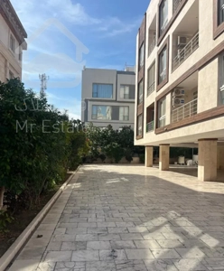 فروش دو‌خواب نوبنیاد یک