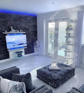 ۱۳۰متر/۳خواب/فرمانیه/نوساز