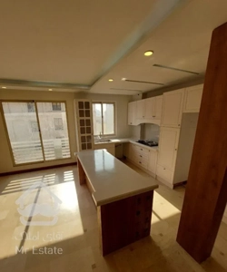 آپارتمان ۱۲۵متر تکواحدی نوسازی شده طبقه ۵