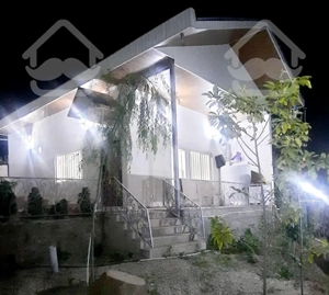 ویلای تراس دار با وسایل کامل،۲خوابه، بانهرآب طبیعی