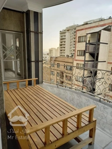 اجاره و رهن آپارتمان کامرانیه 220  متر لاکچری