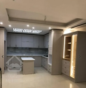 آپارتمان۱۱۳ متر۲ خواب/بدونه‌مشرف/جنوبی/نورگیر عالی