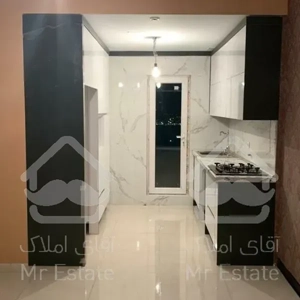 ۷۱ متر با پارکینگ