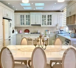 ۱۸۰ متر * میدان گلستان * رو به افتاب