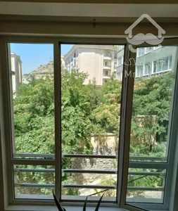 آپارتمان ۲۰۰ متری/ گلسنگ/ ویو ابدی/طبقه ۸