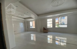 آپارتمان ۱۳۰متری طبقه۶ سنددار تک واحدی خ آزادی