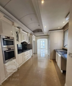 275مترکامرانیه شمالی برج باغ نوساز غرق نورتک واحدی