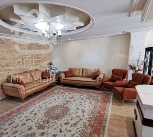 آپارتمان دریاچه چیتگر