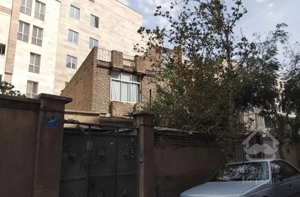 خانه ویلایی 45 سال ساخت