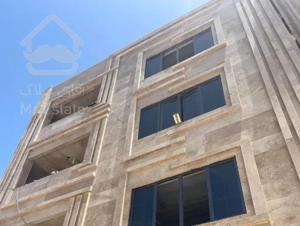 فروش واحد ازادشهر دو خواب نوساز خام اماده تحویل