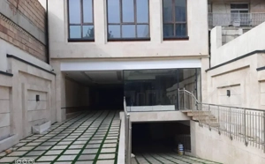 حوالی پل صدر ۱۸۰متر ۳خوابه تکواحدی