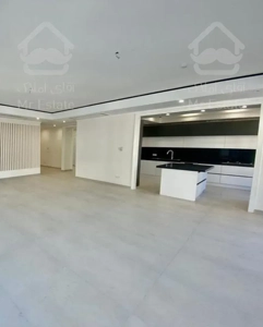 230 متر کلید نخورده در قلب دروس