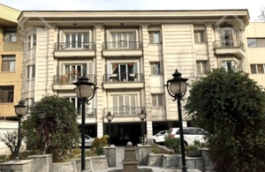 آپارتمان 131 متری  ونک